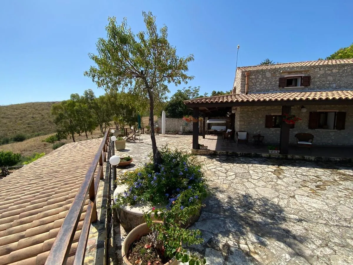 Villa Casale Giulietta à Scopello  Italie