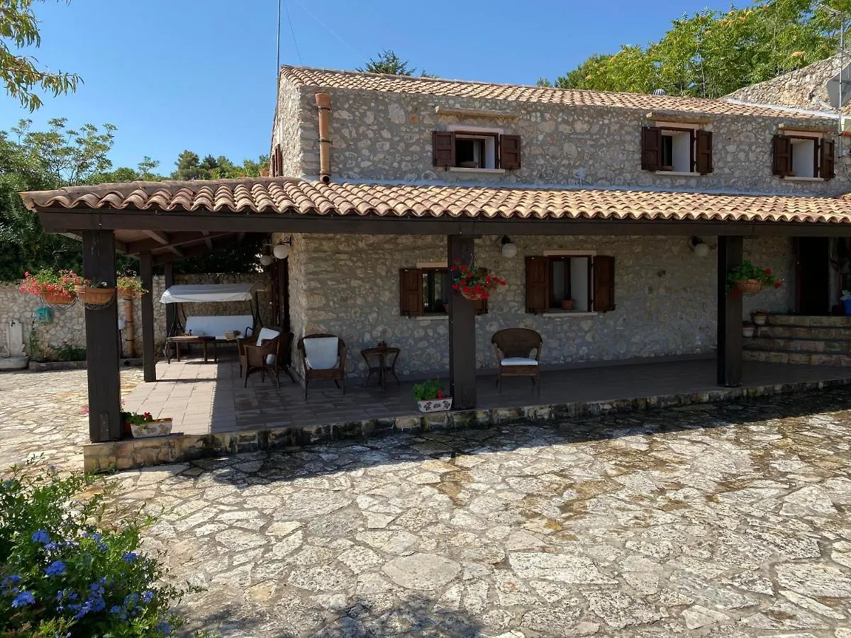 Villa Casale Giulietta à Scopello  0*, Scopello (Sicily)